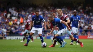 Flynn Downes v Ipswich Town