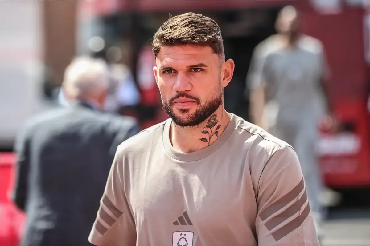 West Ham United in Negotiations for Nottingham Forest Defender Morato